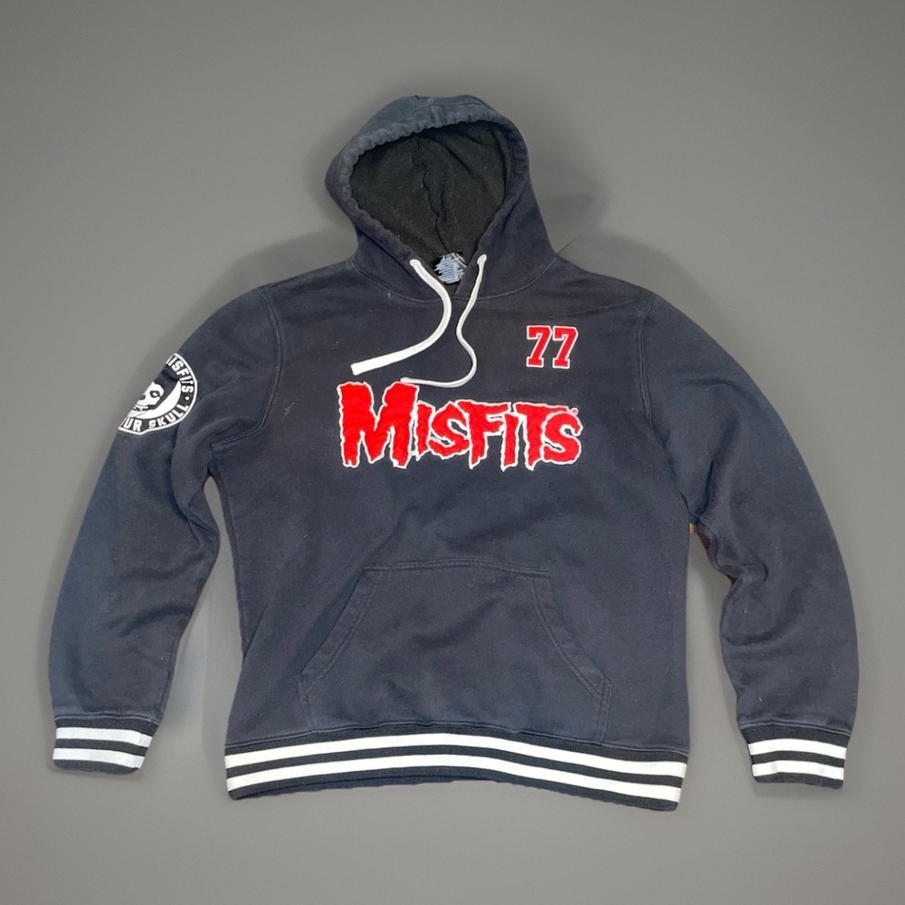 Misfits 77 Legacy Skulls Band Black Hoodie Pullover Jacket - Size Medium